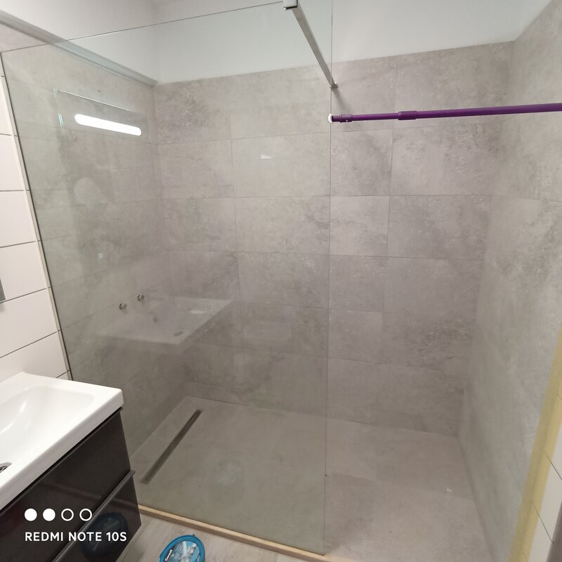 Amenajari gresie faianta zugraveli